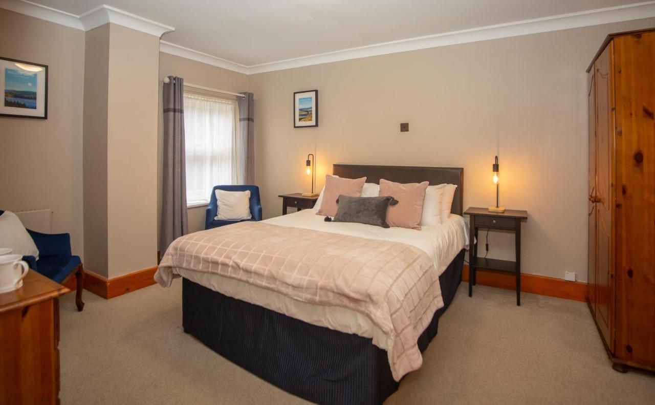 Redesdale Arms Hotel ออตเตอร์เบิร์น ภายนอก รูปภาพ