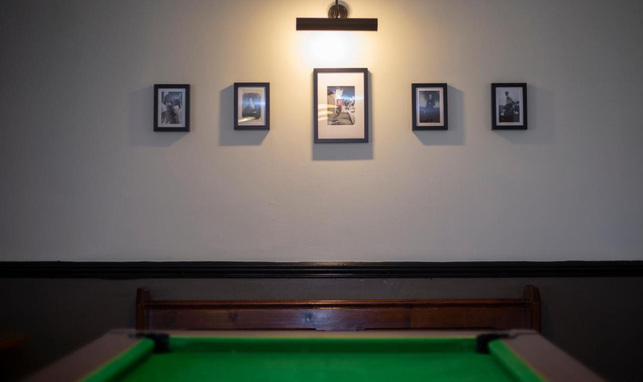Redesdale Arms Hotel ออตเตอร์เบิร์น ภายนอก รูปภาพ