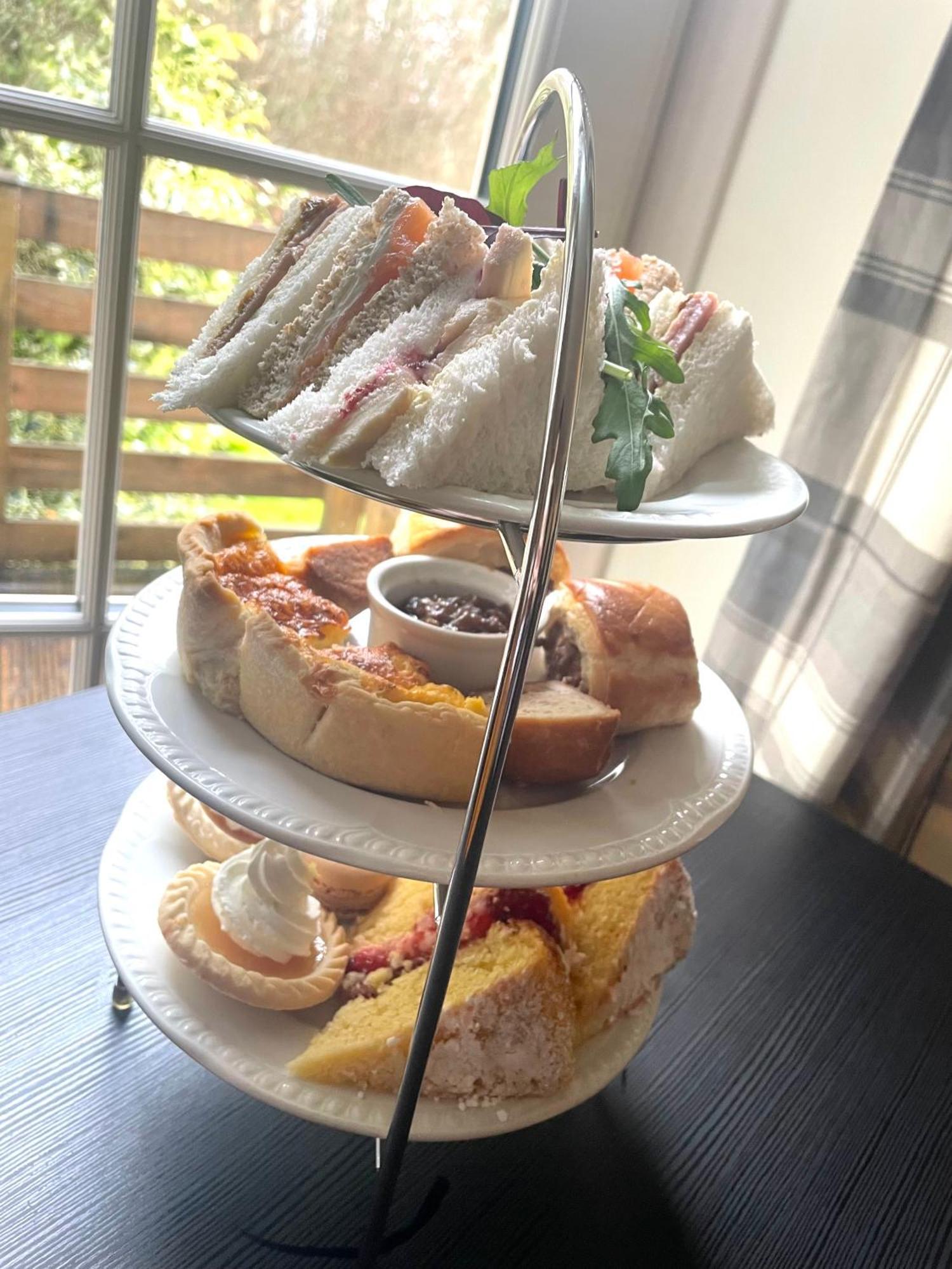 Redesdale Arms Hotel ออตเตอร์เบิร์น ภายนอก รูปภาพ